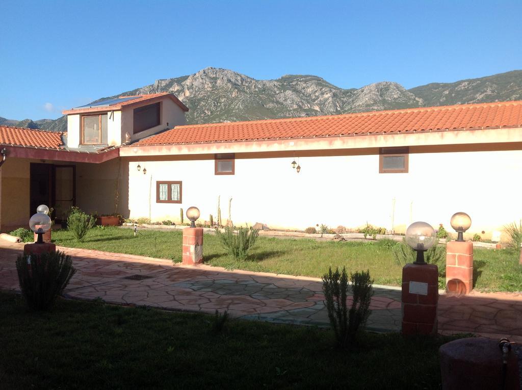 Agriturismo Sogno Latino Iglesias Εξωτερικό φωτογραφία